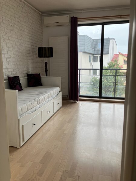 Bucurestii Noi- Parc Izbiceni- garsoniera open space,2/3,lift,modern,400€