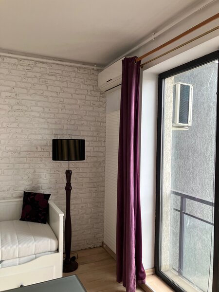 Bucurestii Noi- Parc Izbiceni- garsoniera open space,2/3,lift,modern,400€